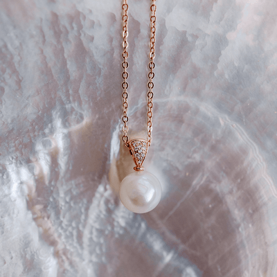 Rose Gold South Sea Pearl Pendant with Diamonds on Shell 2