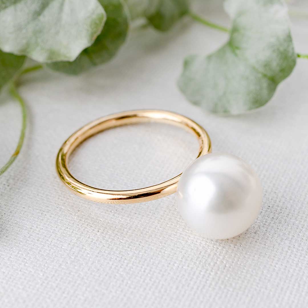Classic Gold Pearl Ring